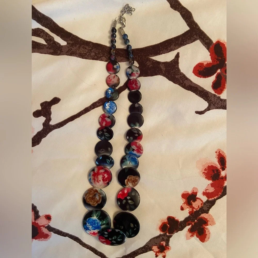 🌀Statement necklace - Picture 3 of 5